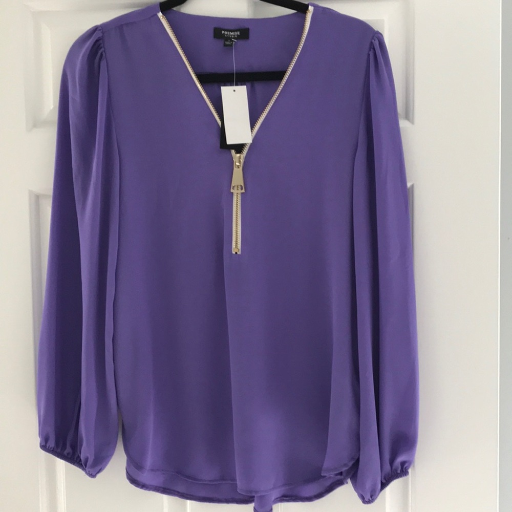 Blouse with zip neckline. Purple size small